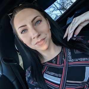 Meet your Posher, Loren